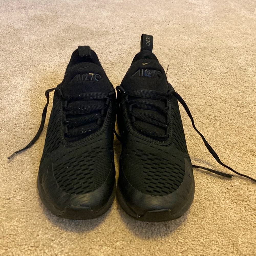 Big kids All black Nike air max 270s